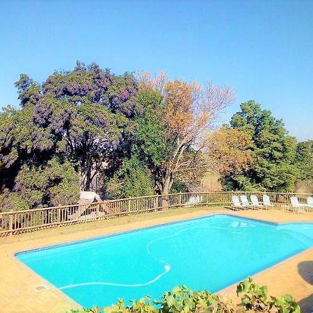 Sandford Park Country Hotel Bergville Extérieur photo
